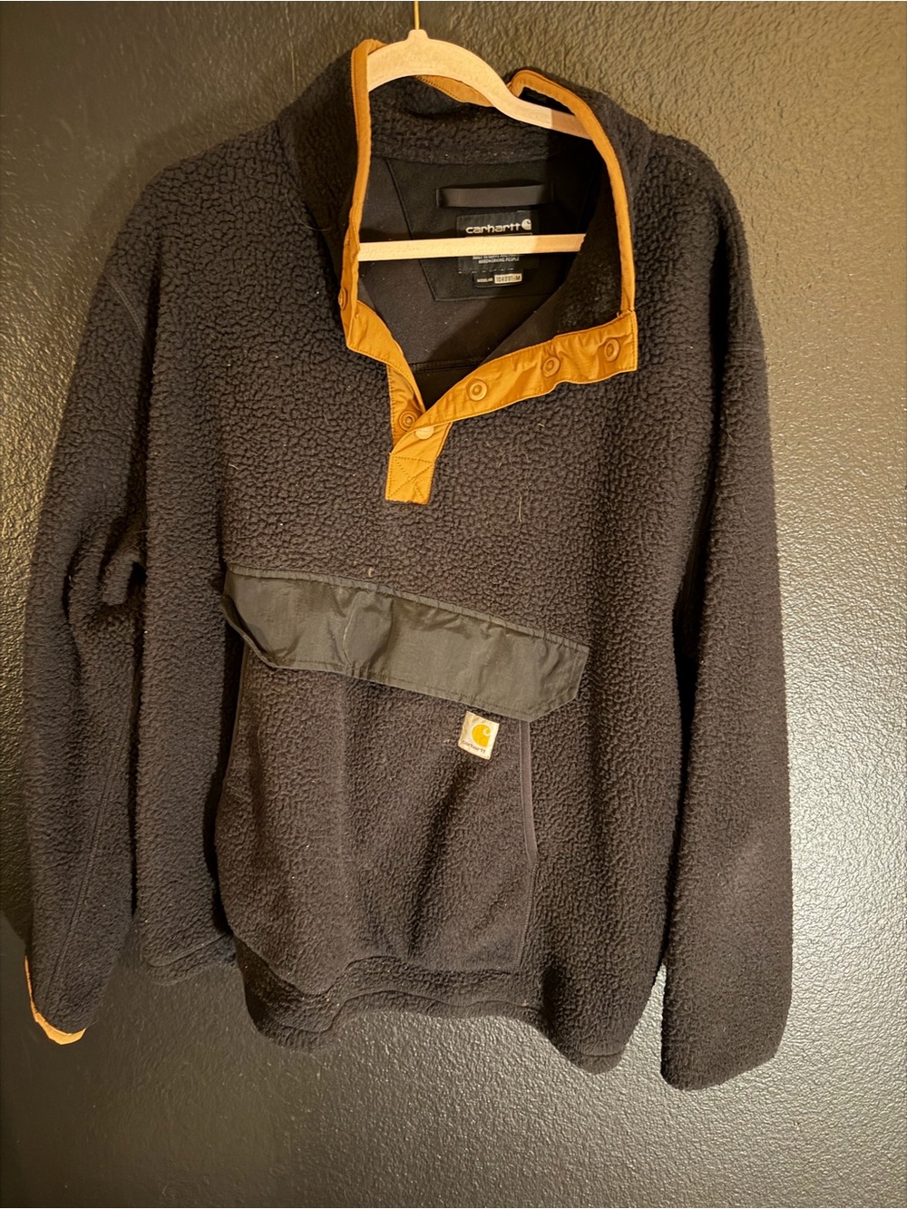 Carhartt Men’s Black Sherpa FleecePullover with Tan Trim